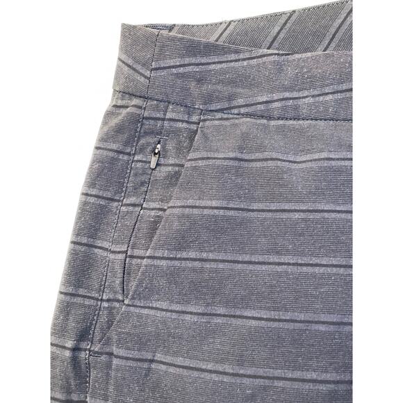 Hang Ten Board‎ Shorts - Size 36 - Lots of Stretch - Picture 3 of 10